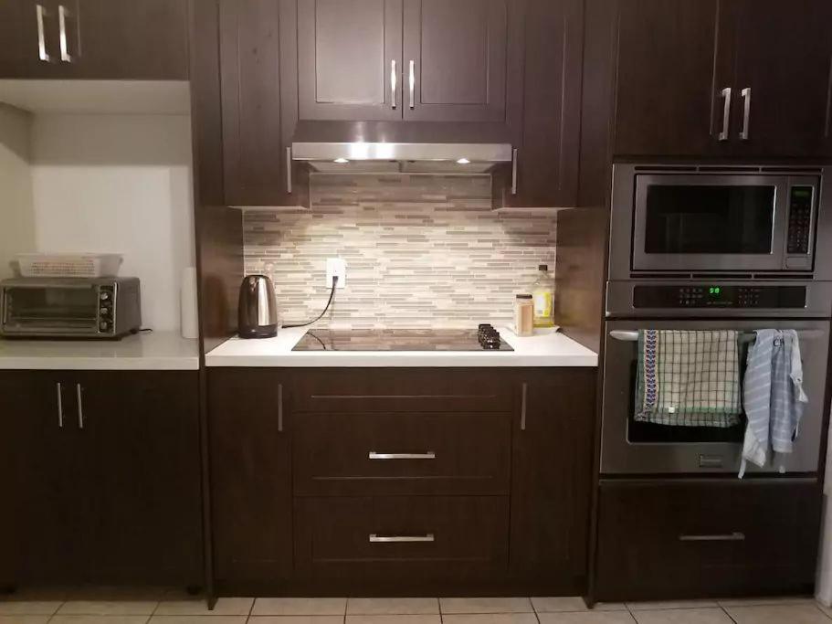 Private Rooms 5 Min Finch West Subway - York University Toronto Esterno foto